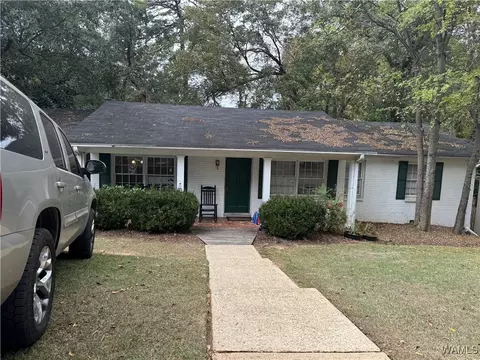 60 Sherwood Dr, Tuscaloosa, AL 35401