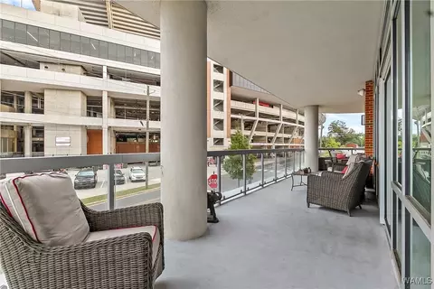 1150 8th St #319, Tuscaloosa, AL 35401