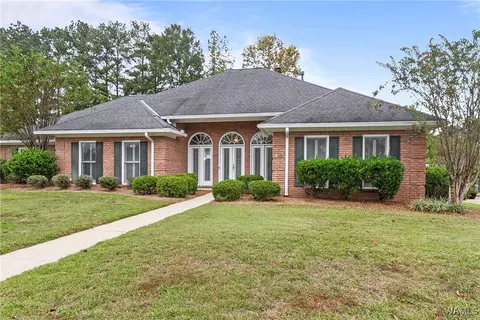 1410 Greystone Dr, Tuscaloosa, AL 35406
