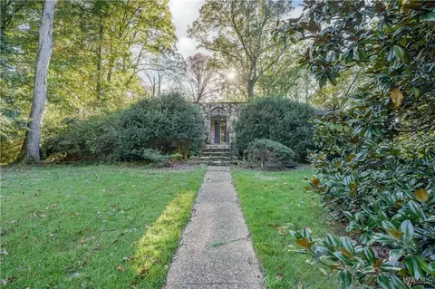 3479 Firethorn Dr, Tuscaloosa, AL 35405