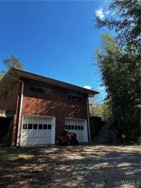 523 34th Ave E, Tuscaloosa, AL 35404
