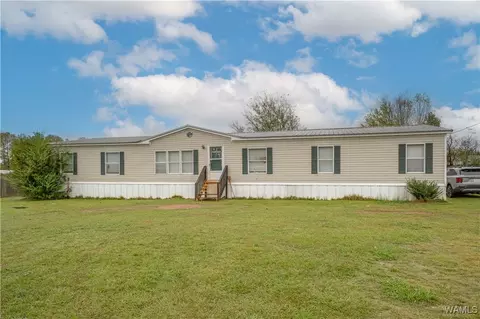 245 Broad Leaf Cir, Moundville, AL 35474
