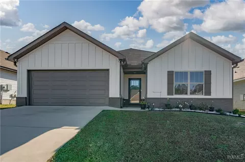 13009 Rolling Meadows Cir, Northport, AL 35473