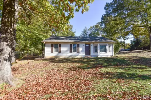 2610 1st St E, Tuscaloosa, AL 35404