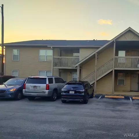 210 15th St E #34, Tuscaloosa, AL 35401