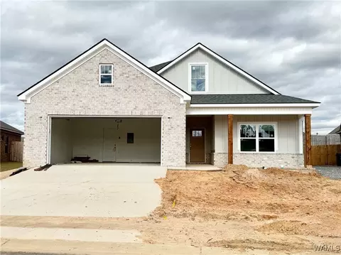 12625 White Pine Dr, Northport, AL 35475