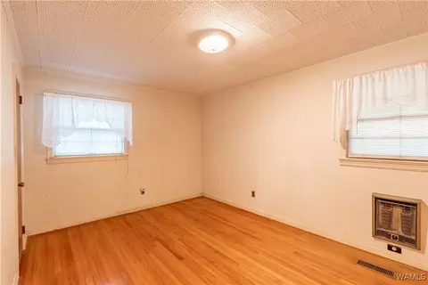 Bedroom - 7421 Highway 269, Parrish, AL 35580 photo 4 of 6