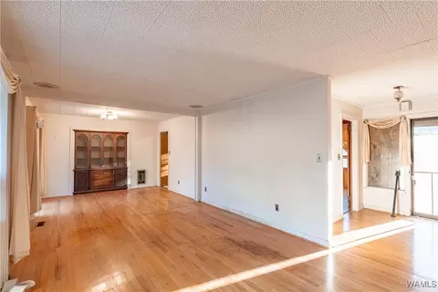 Living - 7421 Highway 269, Parrish, AL 35580 photo 3 of 3