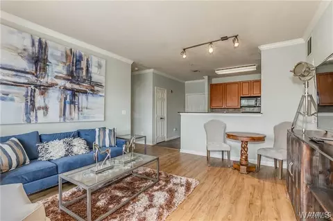 600 13th St E #642, Tuscaloosa, AL 35401