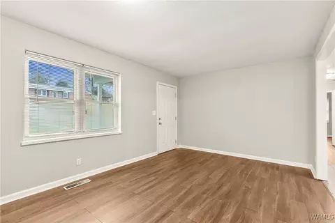 Living - 1638 58th Ave E, Cottondale, AL 35453 photo 4 of 5