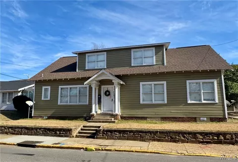 425 Caplewood Dr, Tuscaloosa, AL 35401