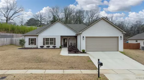 5265 Summerfield Dr E, Tuscaloosa, AL 35404