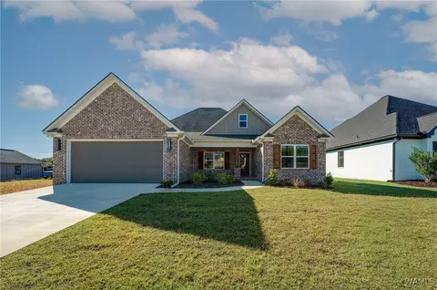 13990 Glen Park Ave, Northport, AL 35475