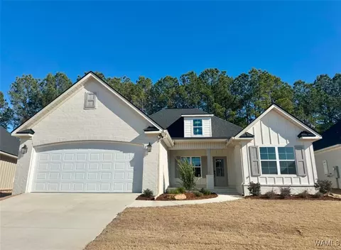 13943 Hemlock Dr, Northport, AL 35475