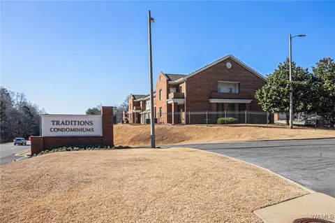 3218 Veterans Memorial Pkwy #2204, Tuscaloosa, AL 35404