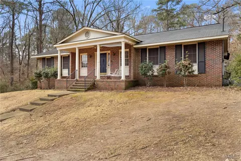 5302 Indian Springs Ave, Northport, AL 35473