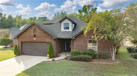 11907 Belle Meade Cir, Northport, AL 35475