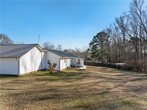 Exterior - 511 Lamon Chapel Loop, Jasper, AL 35503 photo 6 of 9