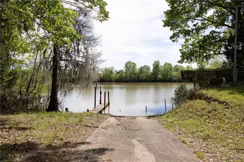 000 Lock 5, Greensboro, AL 35744