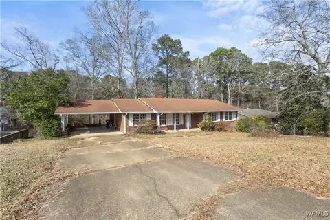 2516 Shoal Pl, Northport, AL 35473