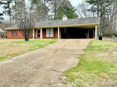 6914 43rd St, Northport, AL 35473