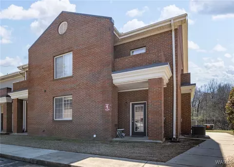 3218 Veterans Memorial Pkwy #417, Tuscaloosa, AL 35404