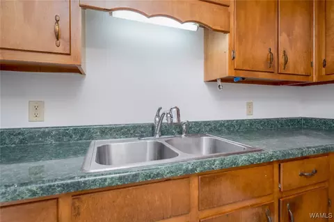 Kitchen - 625 Abrams St, Eutaw, AL 35462 photo 3 of 4