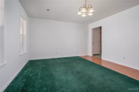 Living - 625 Abrams St, Eutaw, AL 35462 photo 1 of 2