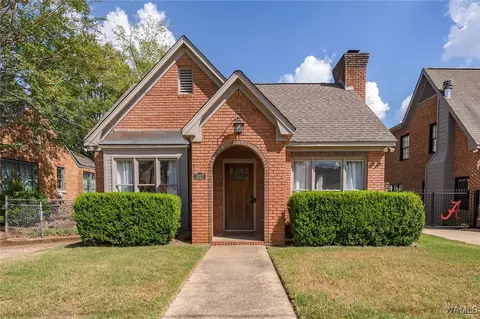 1027 Myrtlewood Dr, Tuscaloosa, AL 35401