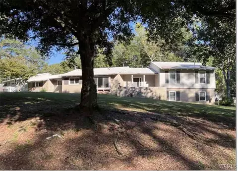 377 Pine Hill Dr, Aliceville, AL 35442