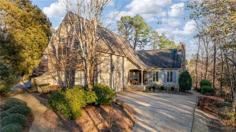 7029 Windward Ave NE, Tuscaloosa, AL 35406