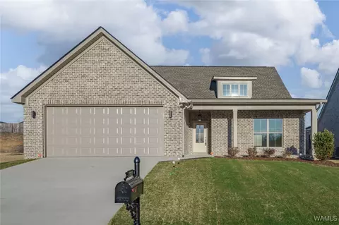 13713 Blackoak Dr, Northport, AL 35475