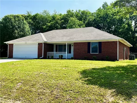 112 Eva Ct, Huntsville, AL 35811