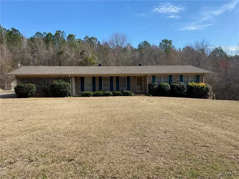 950 Co Rd 26 N, Fayette, AL 35555
