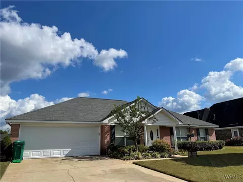 10133 Sunlight Dr, Tuscaloosa, AL 35405