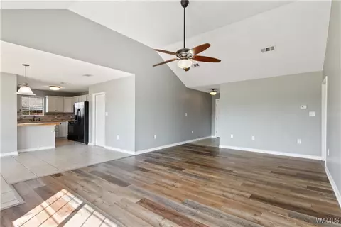 Living - 17517 E View Loop, Foley, AL 36535 photo 3 of 4