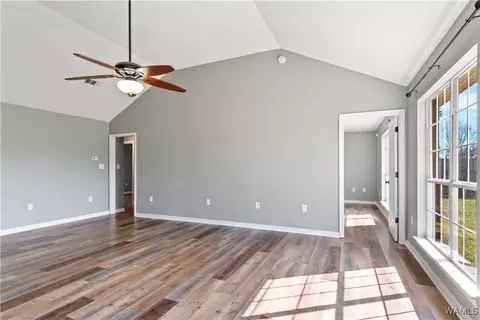 Living - 17517 E View Loop, Foley, AL 36535 photo 4 of 4