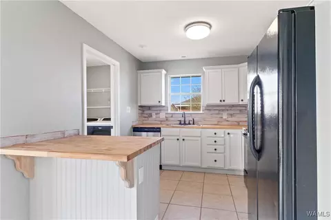 Kitchen - 17517 E View Loop, Foley, AL 36535 photo 1 of 6