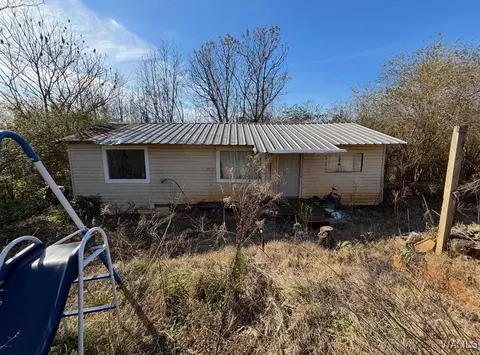 5051 Holt Peterson Rd, Tuscaloosa, AL 35404