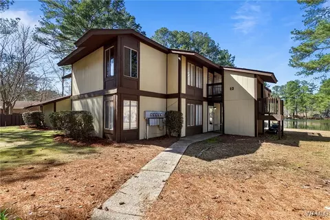 3914 Watermelon Rd #25C, Northport, AL 35473