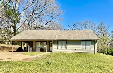 201 Dee St, Linden, AL 36748