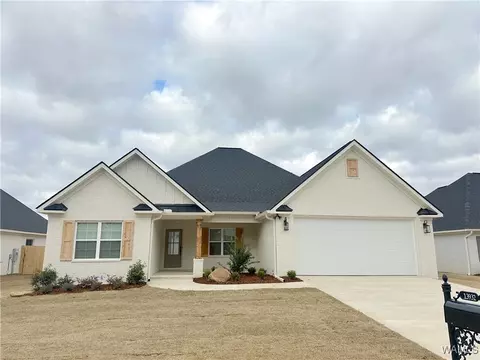 13932 Hemlock Dr, Northport, AL 35475
