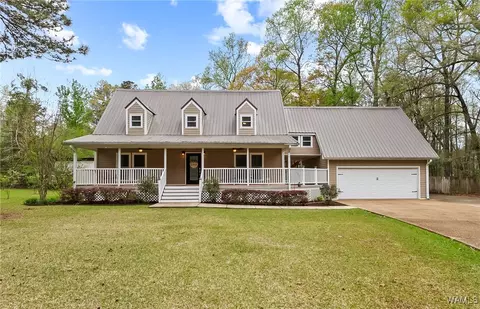 12590 Woodcrest Dr, Northport, AL 35475