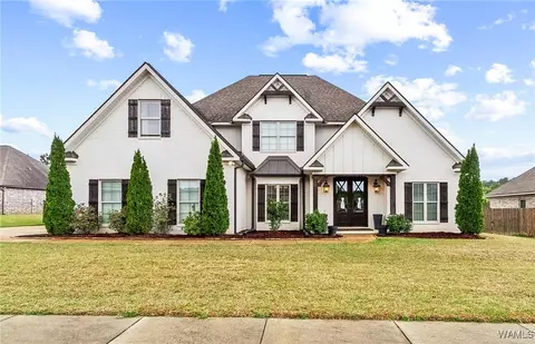 13818 Glenview Dr, Northport, AL 35475