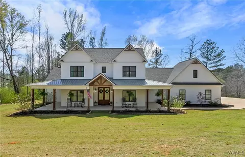 13376 Old Cove Rd, Northport, AL 35473