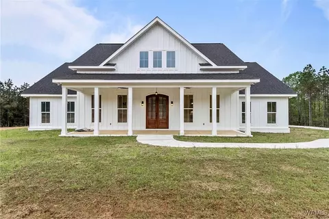 19488 Mormon Rd, Northport, AL 35475
