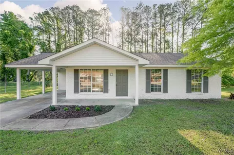 44 C C Loop, Moundville, AL 35474