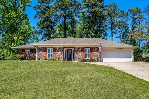 1400 Juniper Ridge Ln, Northport, AL 35475