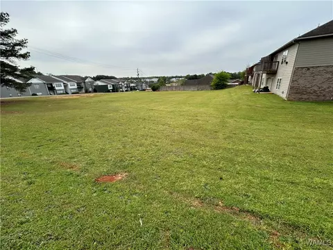 3700 Palisades Dr, Tuscaloosa, AL 35405