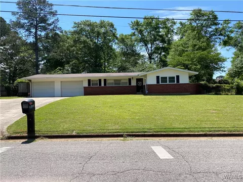 31 Southmont Dr, Tuscaloosa, AL 35405